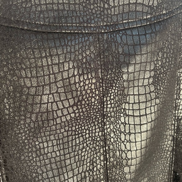 QVC Susan Graver Women Black Snake Croc Embossed Brushed Faux Leather Jacket M - Picture 8 of 8